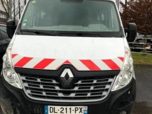 Fourgon avec parois et toit rigide Renault Master