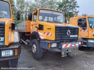 Benne basculante de chantier et de TP Renault C210