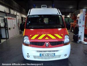 Fourgon avec parois et toit rigide Renault Master