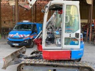 Mini-pelle Takeuchi TB 153 FR