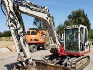 Pelle  Takeuchi TB 175