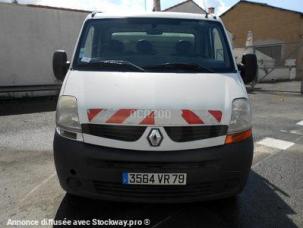 Fourgon avec parois et toit rigide Renault Master