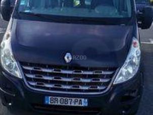 Fourgon avec parois et toit rigide Renault Master