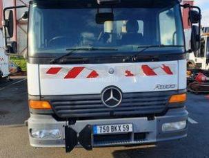 Voirie Mercedes 1518