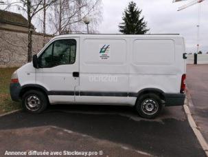 Fourgon avec parois et toit rigide Renault Master