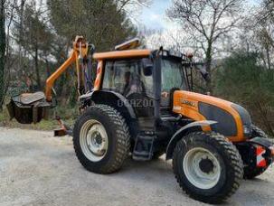 Autre nc Tracteur: VALTRA N82HI - Epareuse: ROUSSEAU VELTHEA 510PA