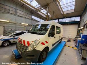 Fourgon avec parois et toit rigide Renault Master