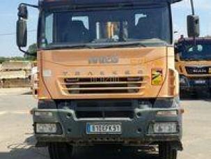 Benne basculante de chantier et de TP Iveco 340T35