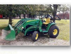 Autre John Deere 4200 ST