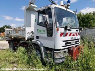 Benne basculante de chantier et de TP Iveco 130e15