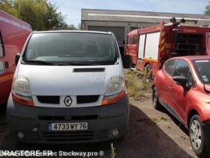 Fourgon avec parois et toit rigide Renault Trafic