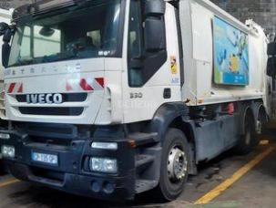 Benne à ordure ménagères Iveco 260S27