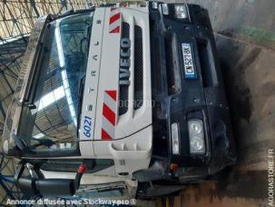 Benne à ordure ménagères Iveco 260S27