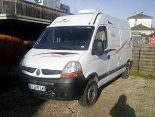 Fourgon avec parois et toit rigide Renault Master