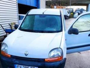 Fourgon avec parois et toit rigide Renault Kangoo