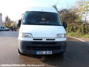 Fourgon avec parois et toit rigide Citroën Jumper