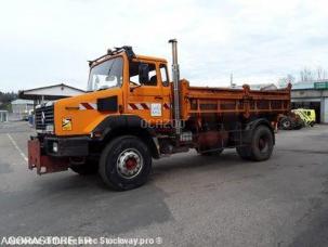 Benne basculante de chantier et de TP Renault C300