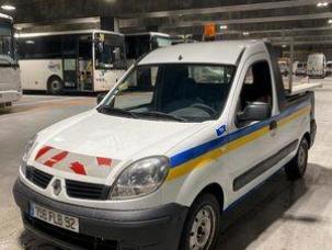 Fourgon avec parois et toit rigide Renault Kangoo