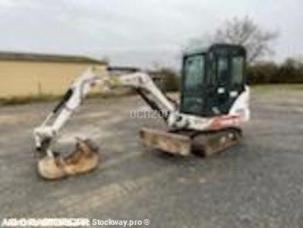 Mini-pelle Bobcat 328