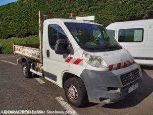 Fourgon avec parois et toit rigide Fiat Ducato