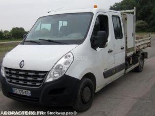 Fourgon avec parois et toit rigide Renault Master