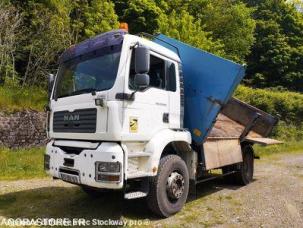 Benne basculante de chantier et de TP MAN 18.353