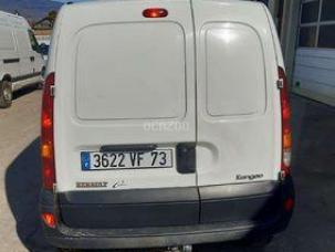 Fourgon avec parois et toit rigide Renault Kangoo