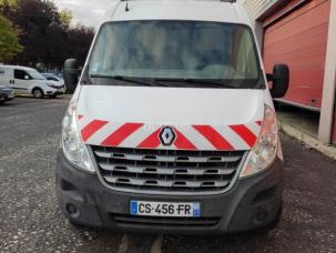 Fourgon avec parois et toit rigide Renault Master