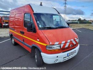 Fourgon avec parois et toit rigide Renault Master