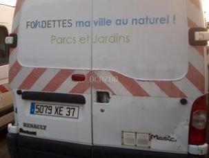 Fourgon avec parois et toit rigide Renault Master