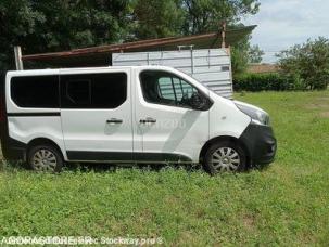 Ambulance (pour personne couchée) Opel Vivaro