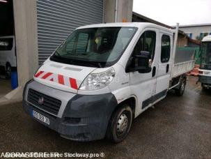 Fourgon avec parois et toit rigide Fiat Ducato