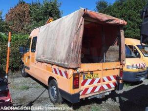 Fourgon avec parois et toit rigide Renault Master