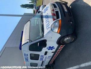Fourgon avec parois et toit rigide Renault Master