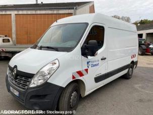 Fourgon avec parois et toit rigide Renault Master