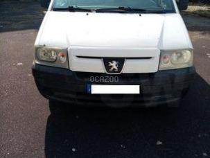 Fourgon avec parois et toit rigide Peugeot Expert