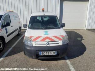 Fourgon avec parois et toit rigide Citroën Berlingo