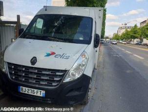 Fourgon avec parois et toit rigide Renault Master