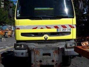 Benne basculante de chantier et de TP Renault KERAX255