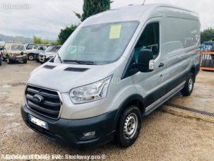 Fourgon avec parois et toit rigide Ford Transit