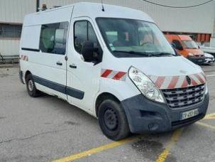 Fourgon avec parois et toit rigide Renault Master