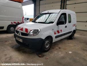 Fourgon avec parois et toit rigide Renault Kangoo