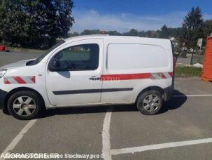 Fourgon avec parois et toit rigide Renault Kangoo