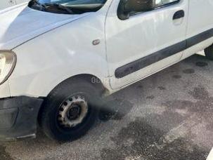 Fourgon avec parois et toit rigide Renault Kangoo
