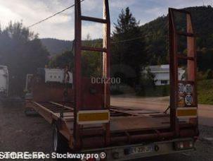 Fourgon bâché avec parois rigides nc