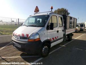 Fourgon avec parois et toit rigide Renault Master