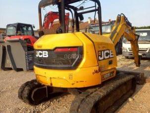 Pelle  Jcb 65R-1