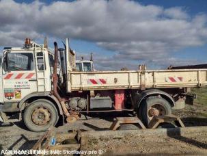 Benne basculante de chantier et de TP Renault S170