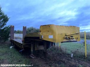 Fourgon bâché avec parois rigides nc