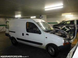 Fourgon avec parois et toit rigide nc